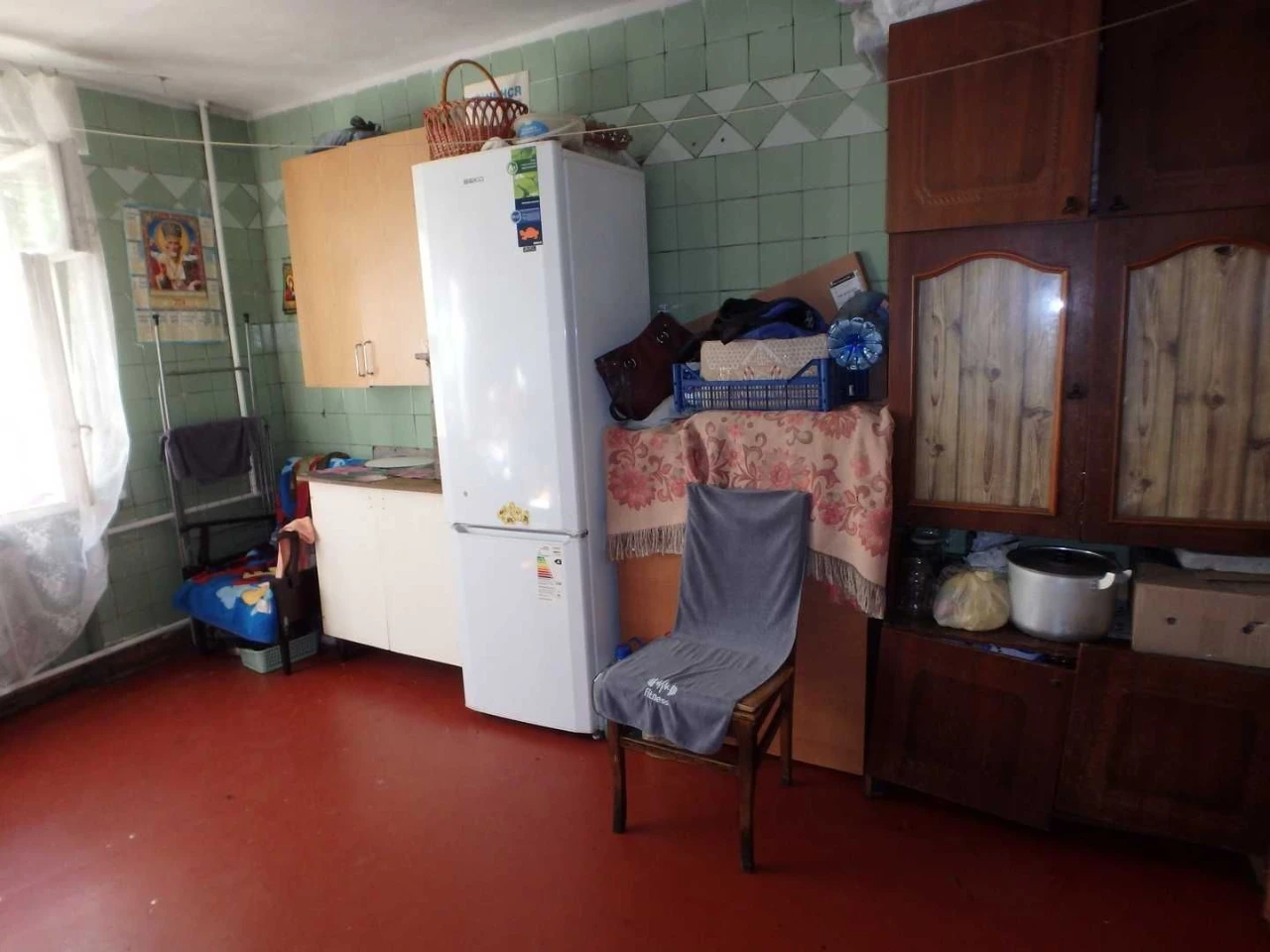 Room with bathroom and toilet in a 4-room apartment, Sobornosti Avenue 5A (Union Avenue)
