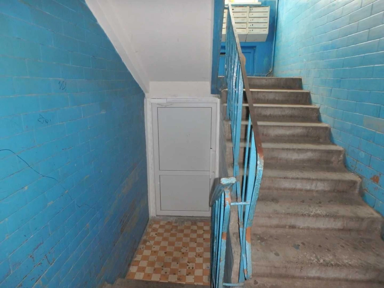Room with bathroom and toilet in a 4-room apartment, Sobornosti Avenue 5A (Union Avenue)