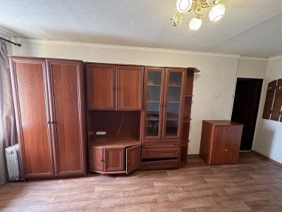 Продаж кімнати Азербайджанська 8Б
