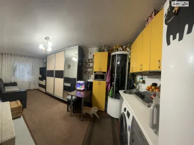 Sale of Room, Sviatoshynskyi