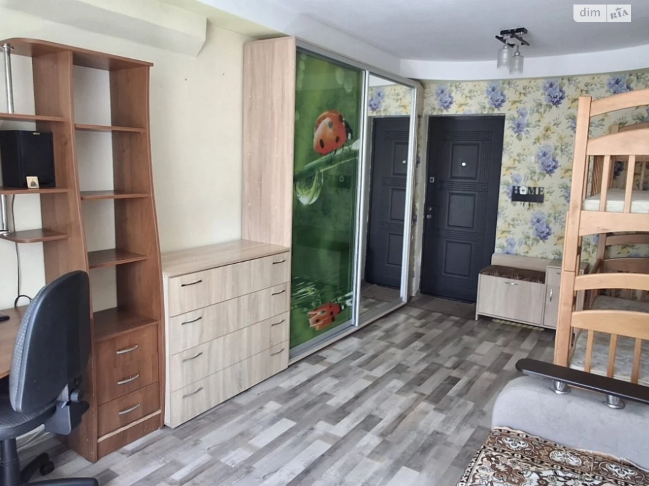 Продаж Кімната Лісовий Масив