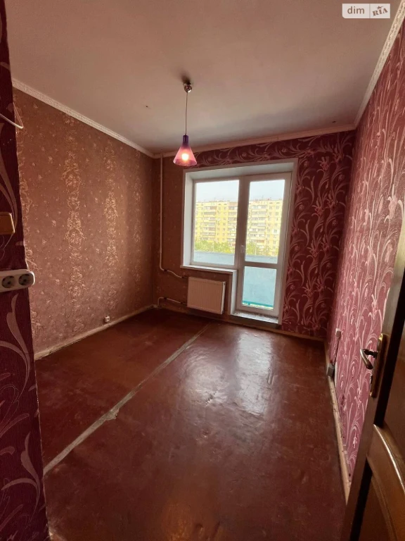 Room for Sale - Obolon