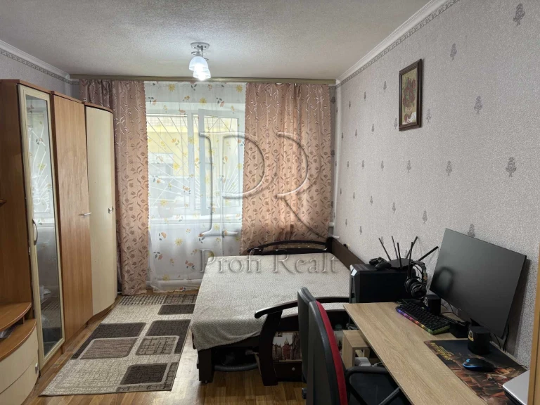 1-room apartment for sale in Oleksandrivska Street