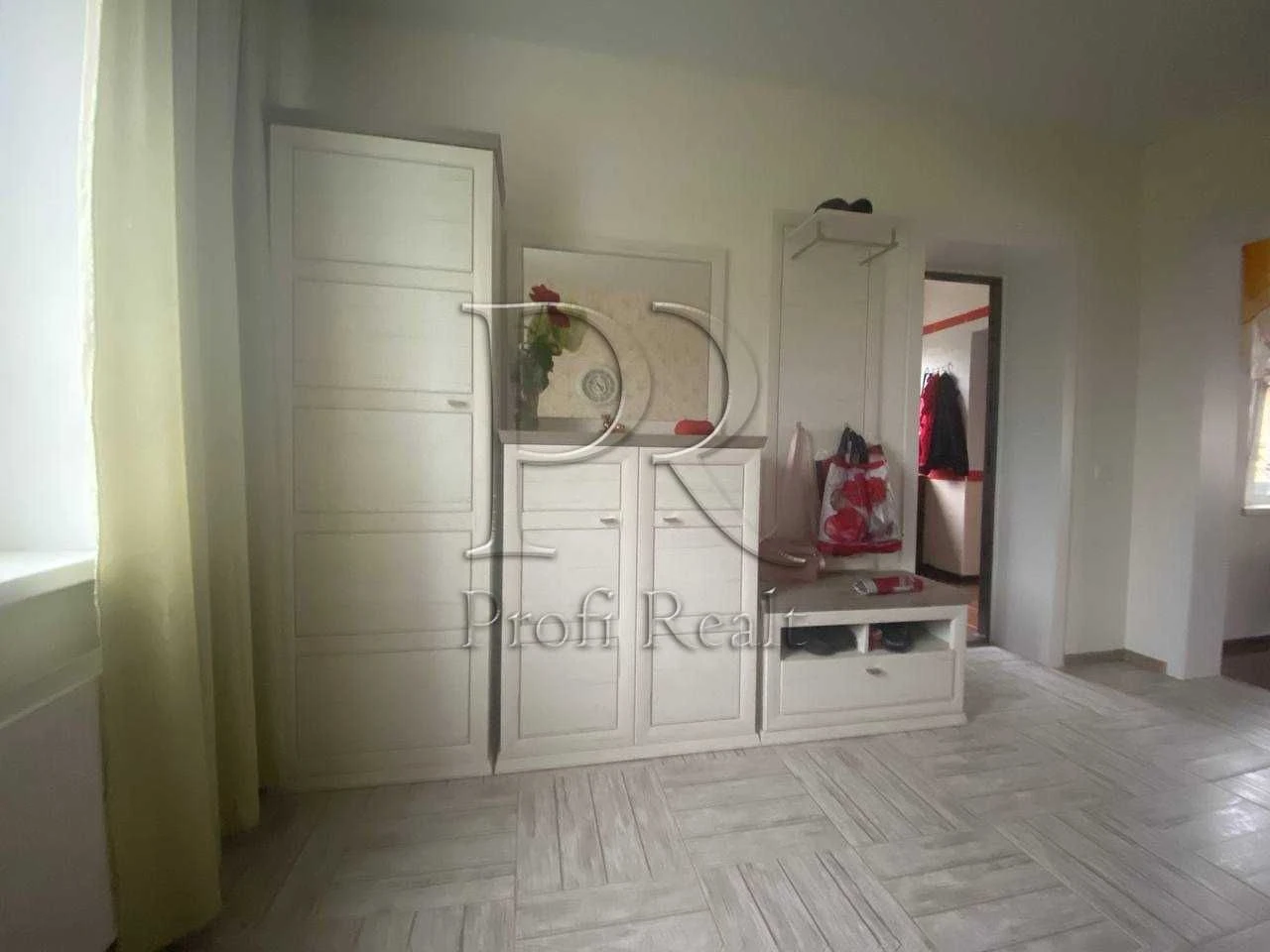 1-room apartment for sale in Oleksandrivska Street