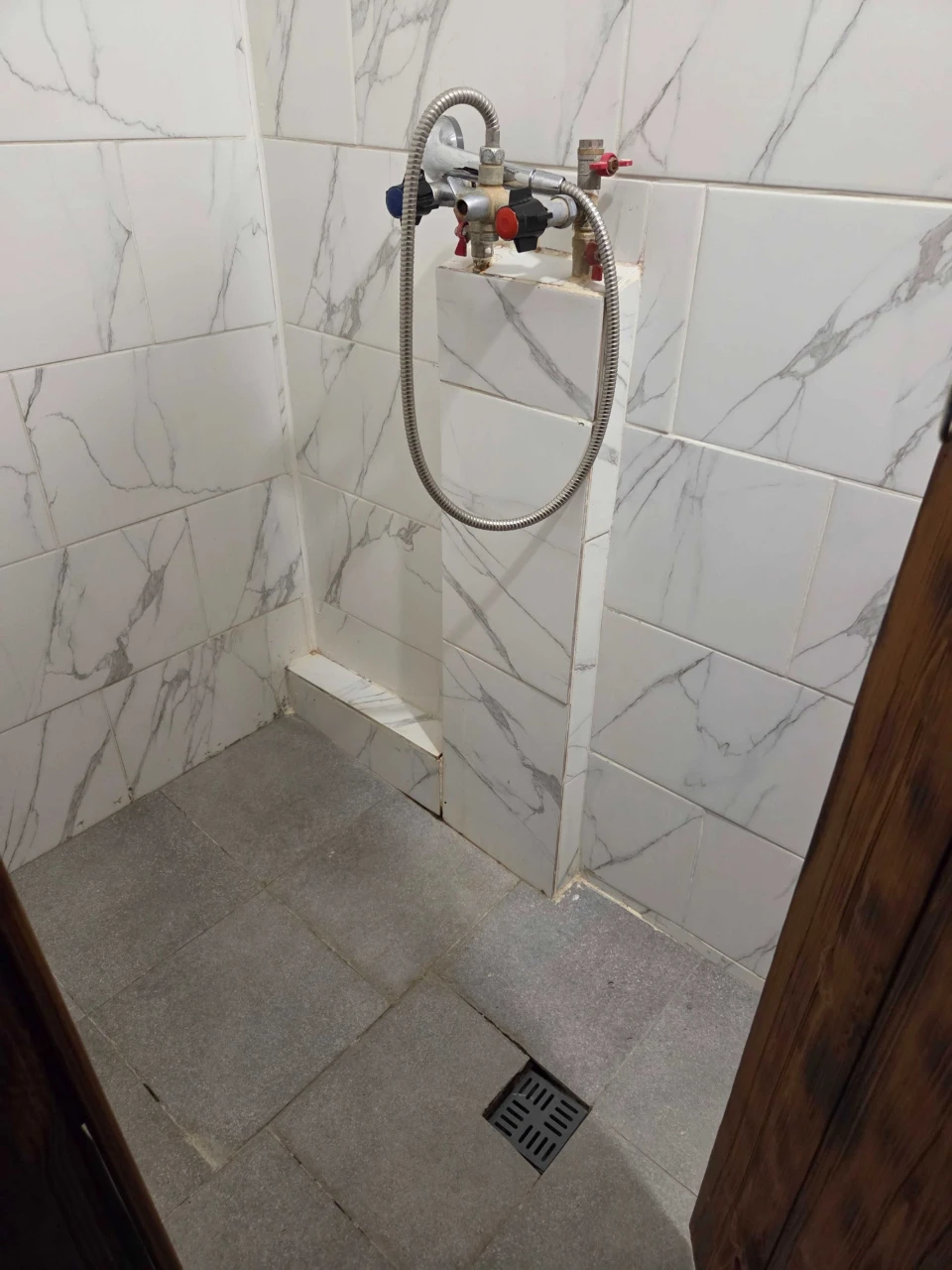 Selling room in a block-type dormitory in Borshchivka