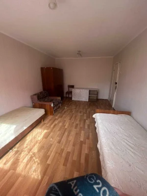 Вул.Ігоря Юхновського  (Стальського),32. Кімната після ремон