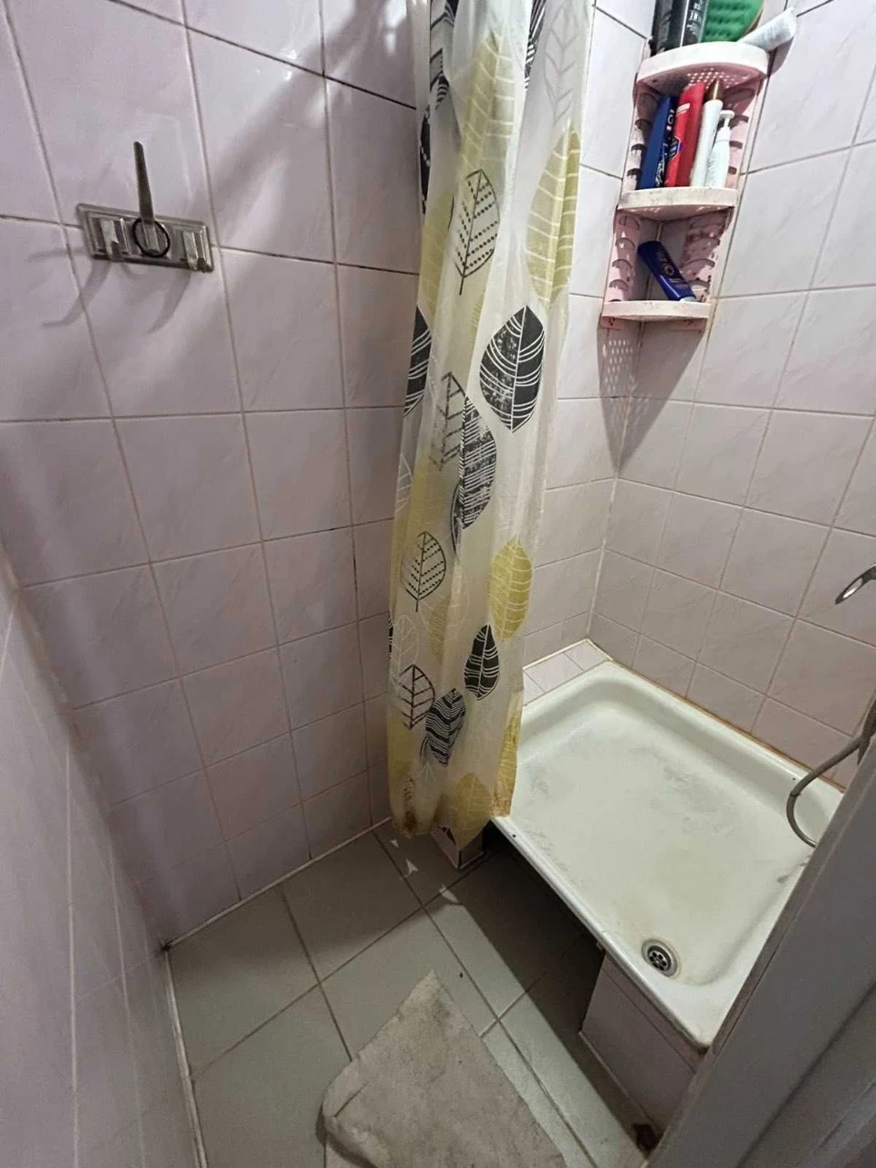 Вул.Ігоря Юхновського  (Стальського),32. Кімната після ремон