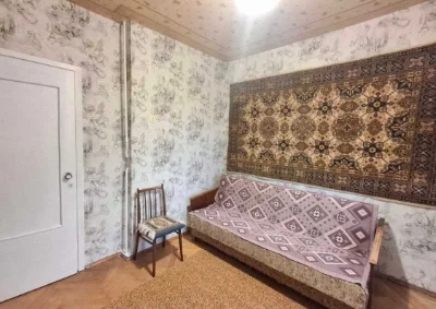 Продається 2 кімнати в 3-х кімнатній квартирі вул. Сержа Лиф