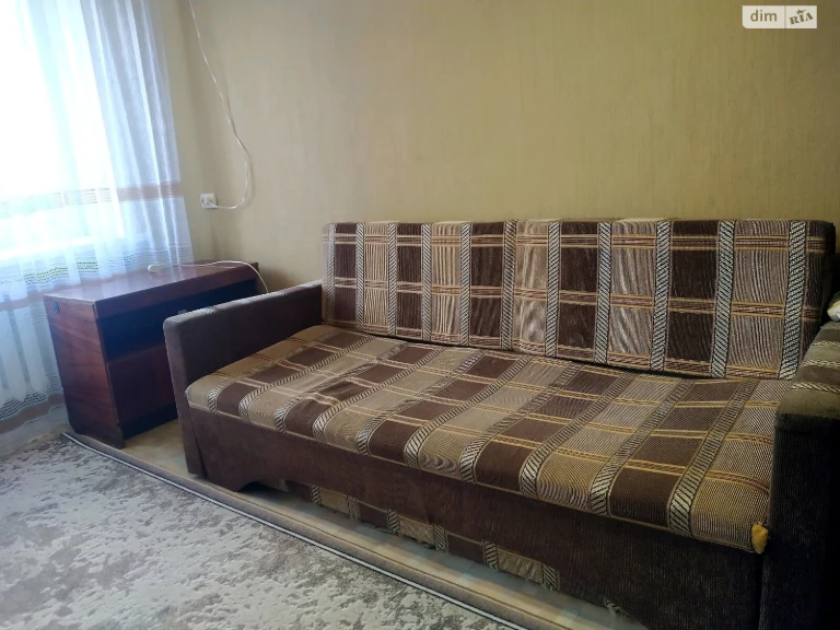 Продаж Кімната