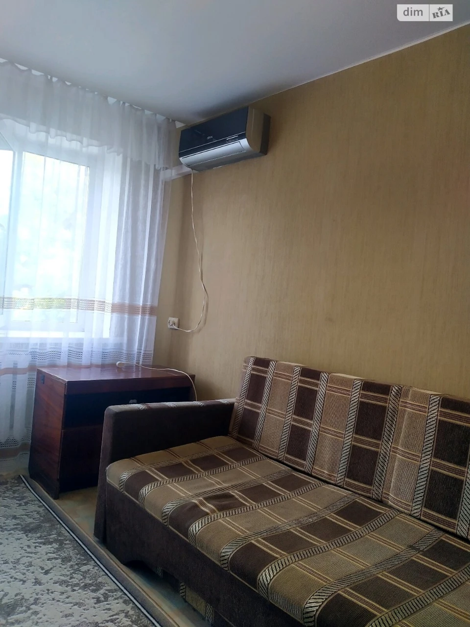 Продаж Кімната