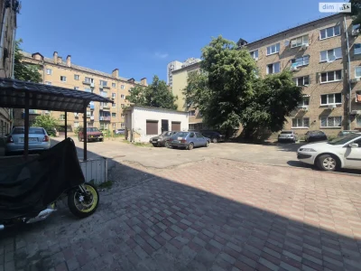Room for Sale - Shylovyka