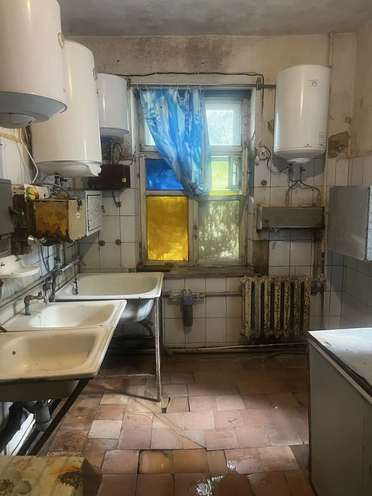 State Programs! Sale of two rooms in a dormitory on Dawna Street,