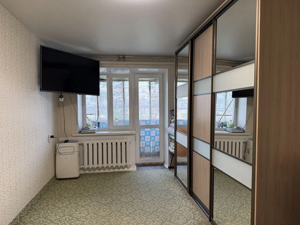 Sale of a room, 16.4 m2, Vyshorodska Street, 50B, Obolon!