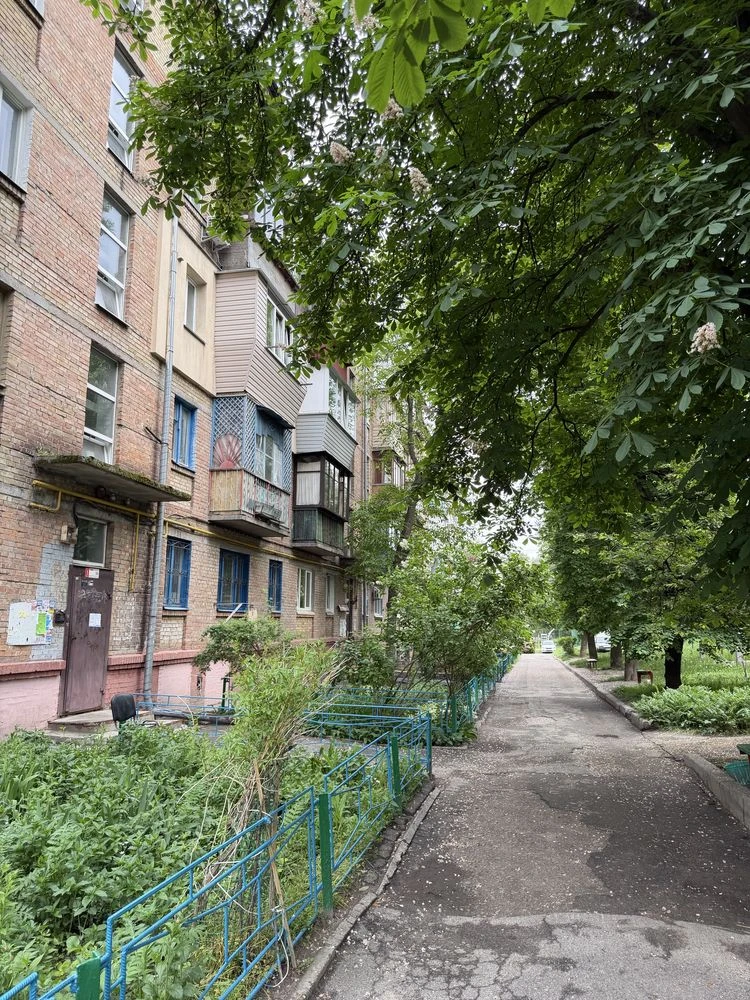 Sale of a room, 16.4 m2, Vyshorodska Street, 50B, Obolon!