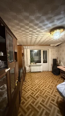 Room for sale in a 3-room apartment, Dan'kevich Street