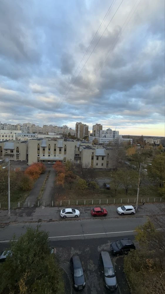 Room for sale in a 3-room apartment, Dan'kevich Street
