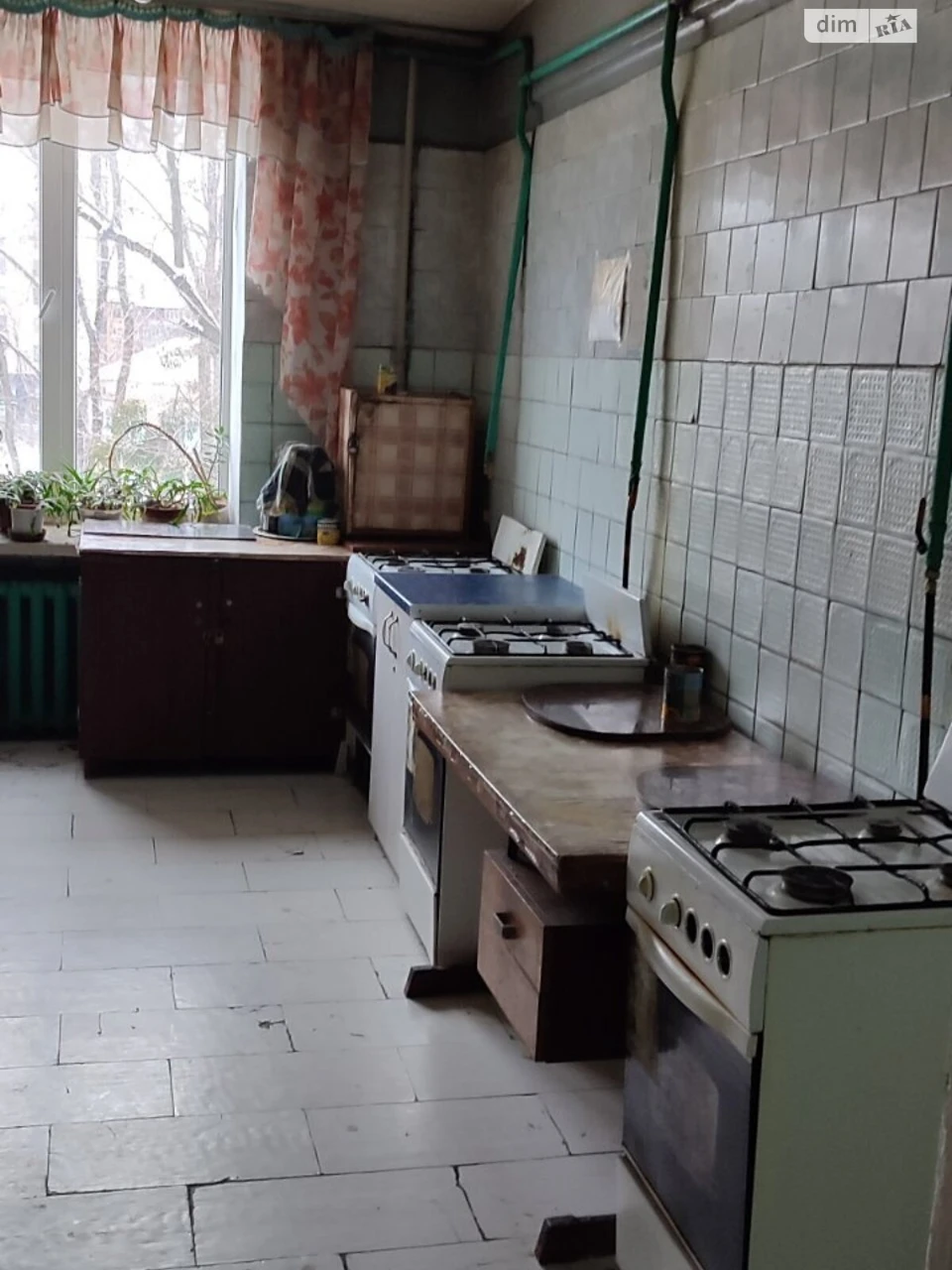 Room for Sale, Darnitsa District