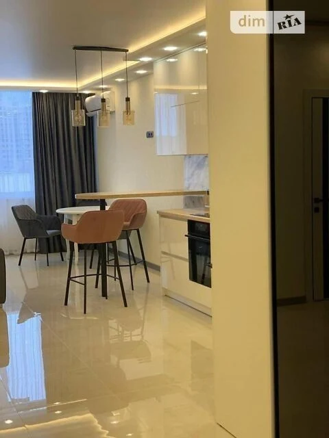 Sale of 2-room apartment 67 sq. m. on Mykhaylo Boychuk St. 41A • ID