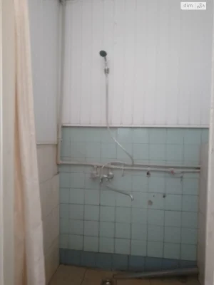 Room for Sale, Darnitsa District
