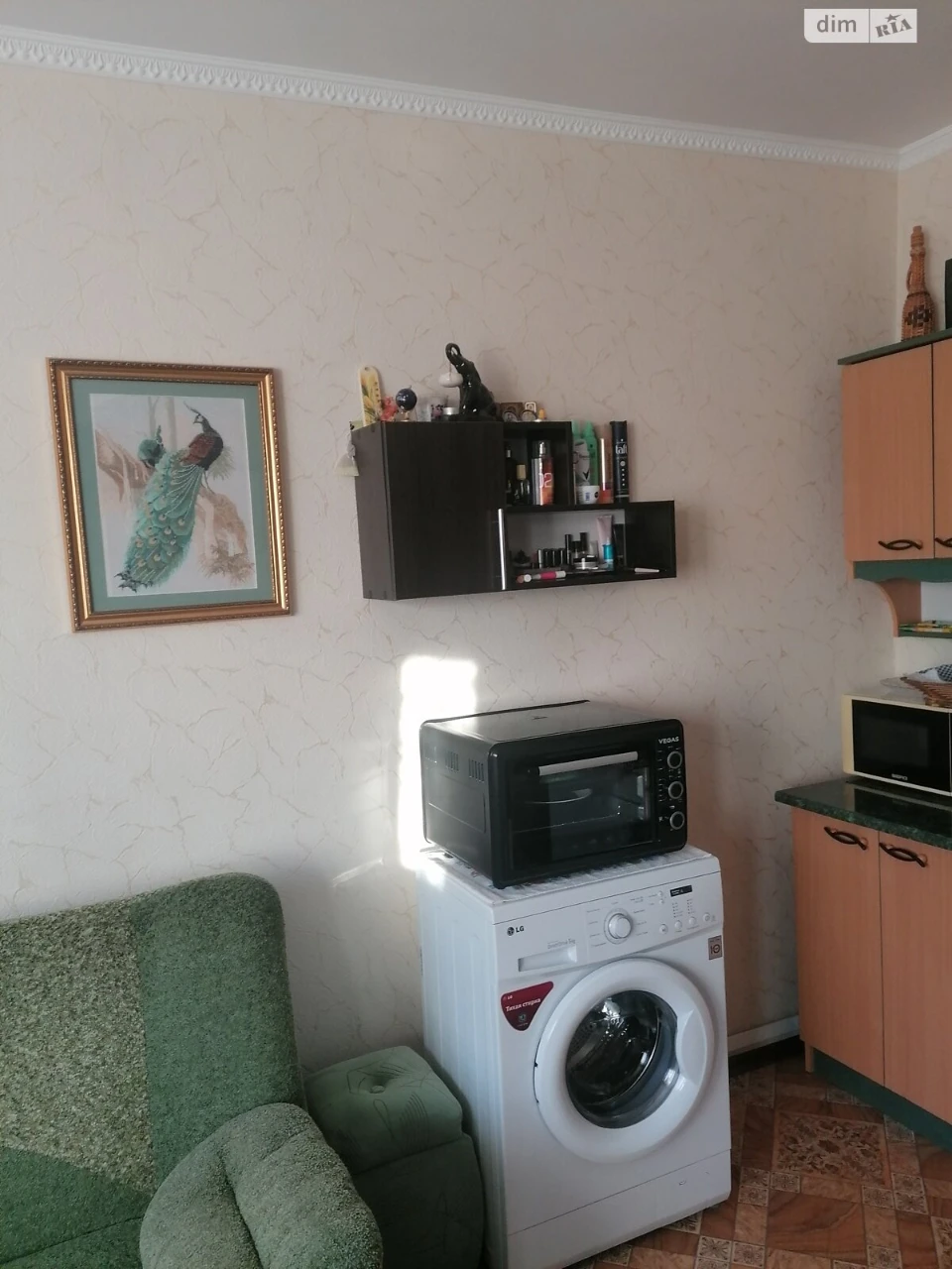 Room for Sale – Desniansky