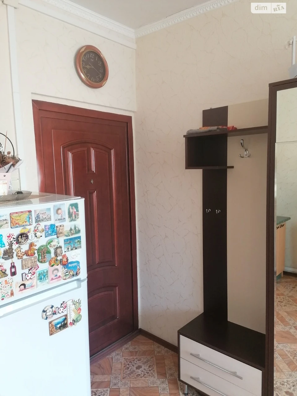 Room for Sale – Desniansky