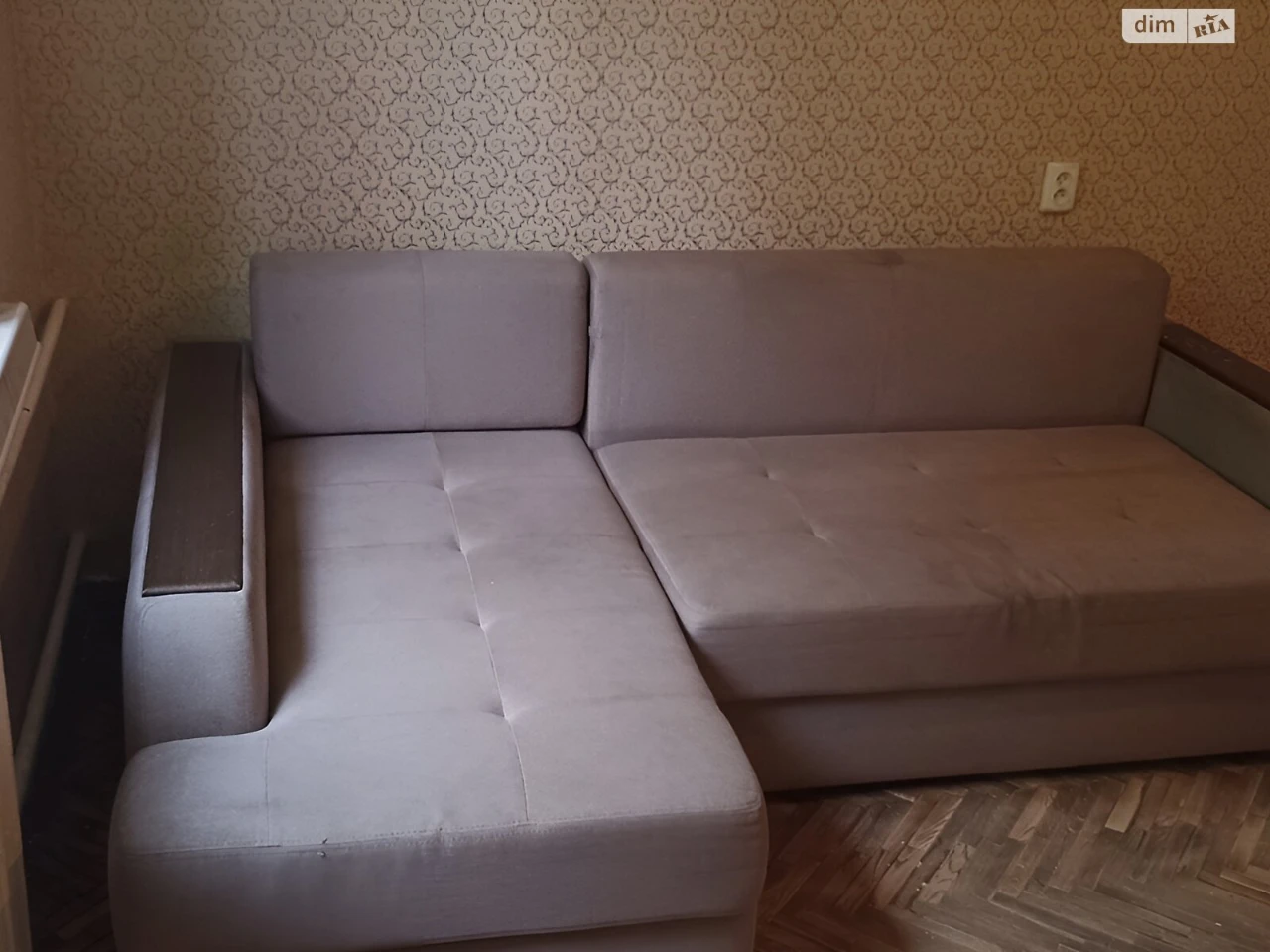 Продаж Кімната Мостицький Масив