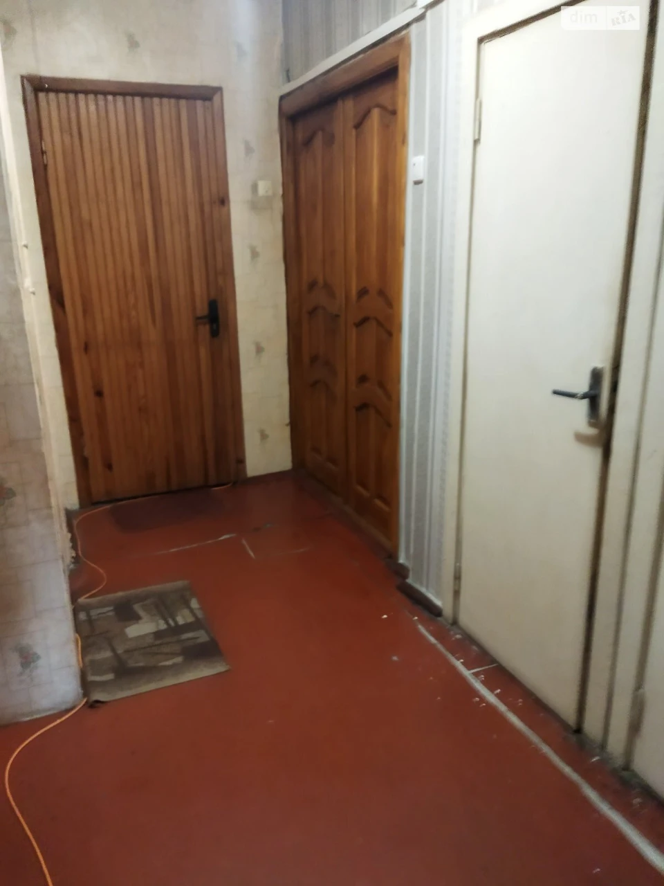 Sale of Room, Dniprovsky District