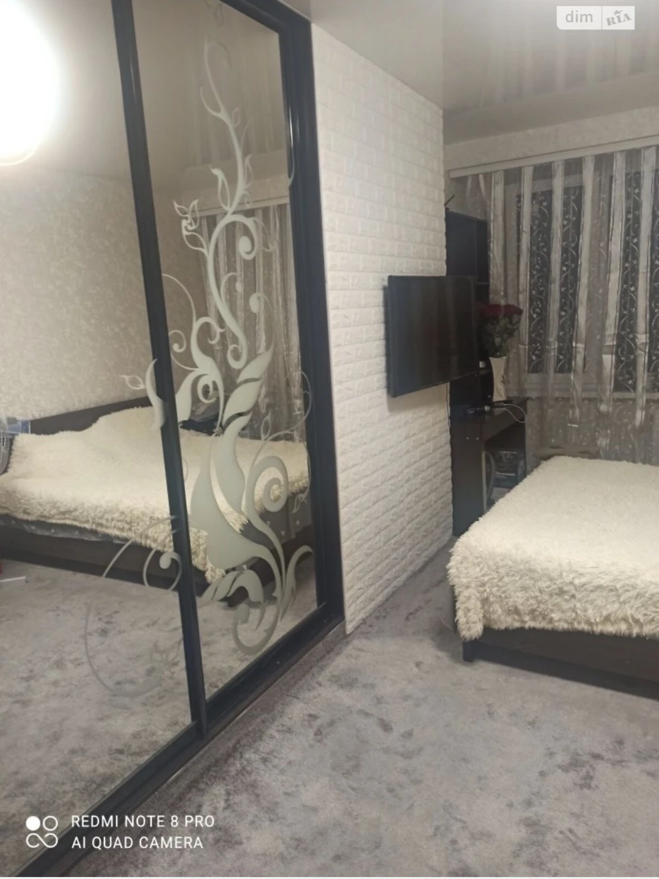 Продається кімната в Броварському масиві