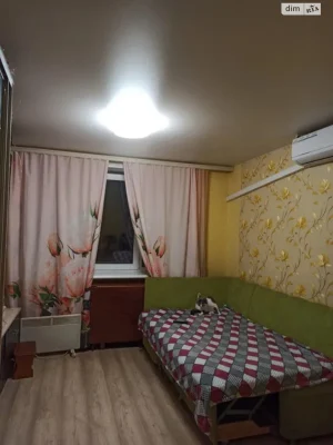 Продаж Кімната