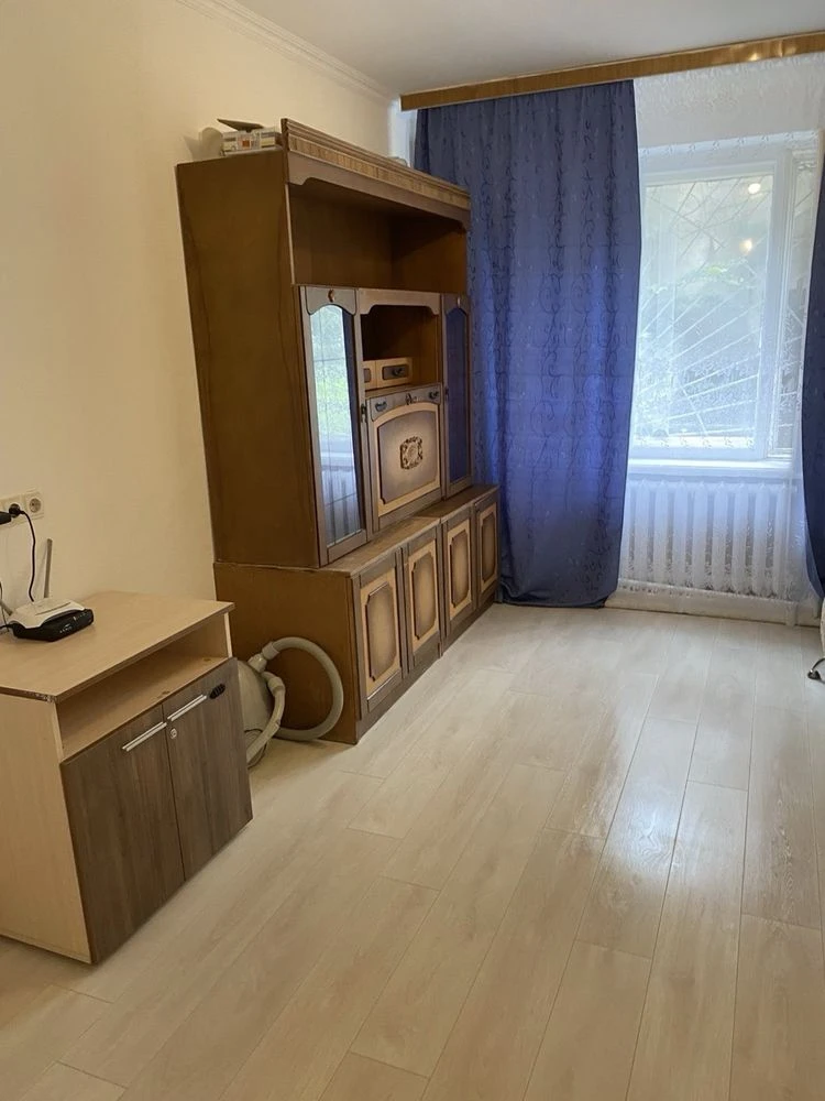 Pechersk, room for sale in a dormitory