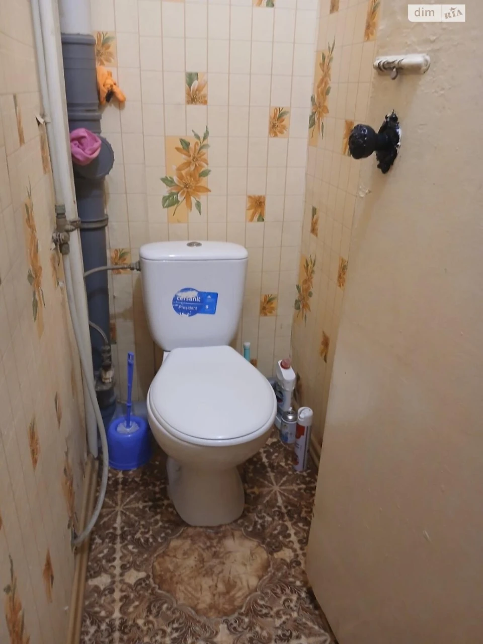 Room for Sale in Akademmisto