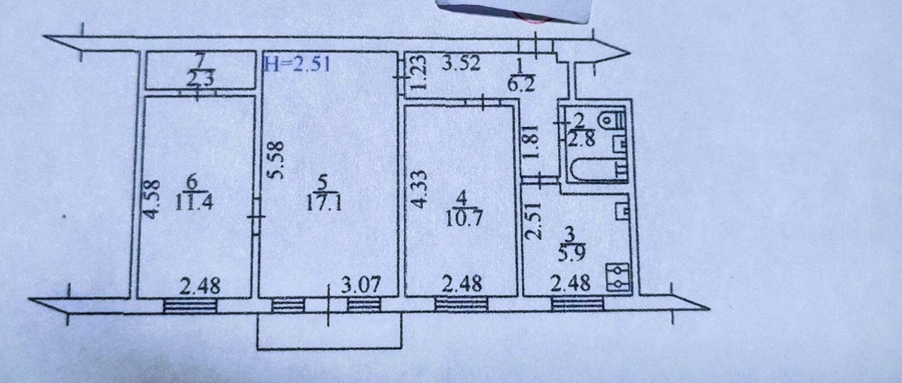Продаю 3-комнатную квартиру на Туполева 15Б