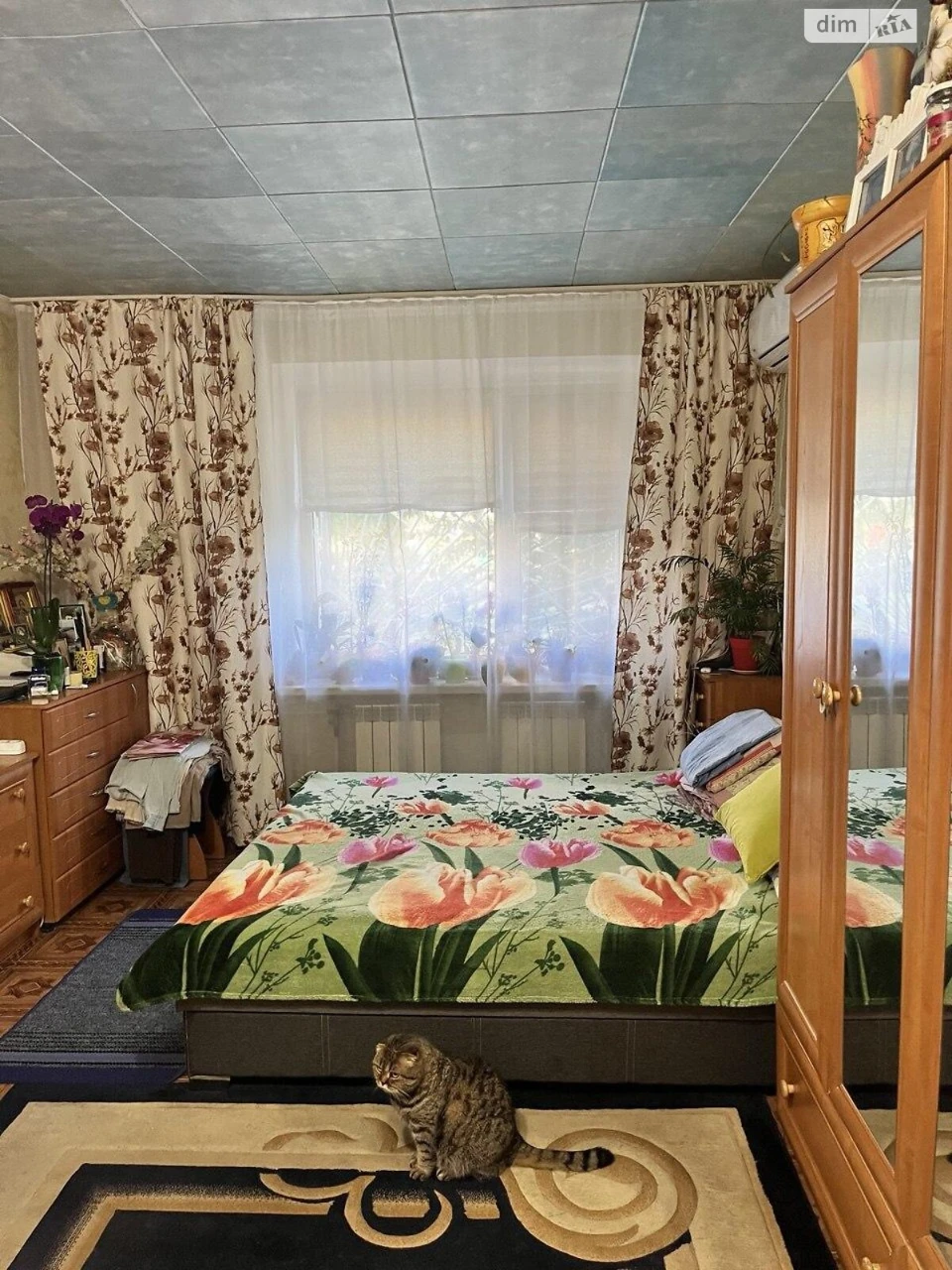 Room for Sale: Pety Horis Street