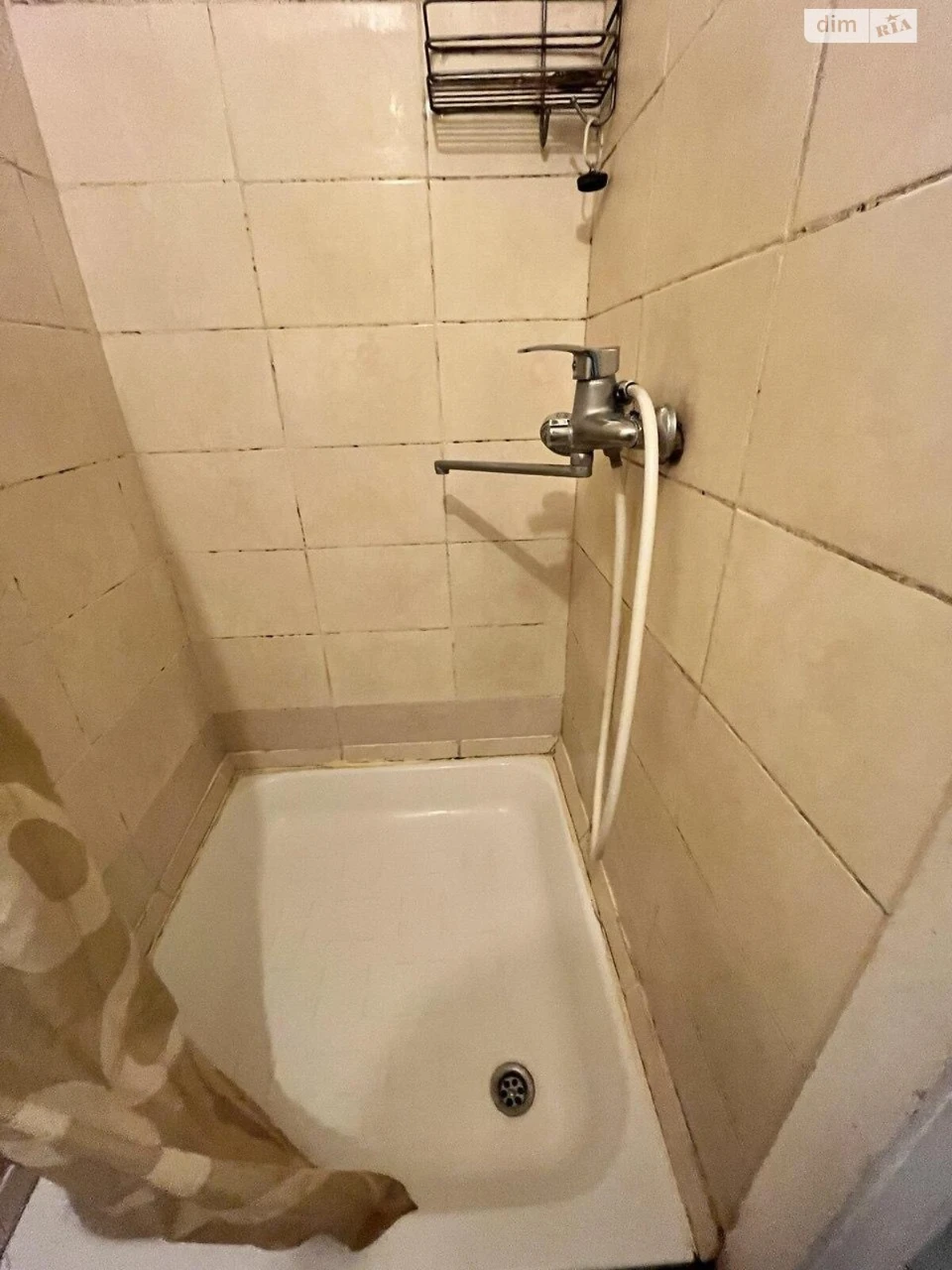 Room for Sale: Pety Horis Street