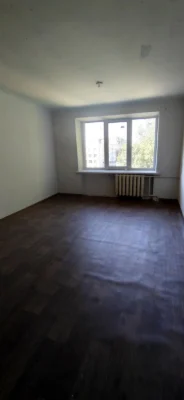 Продам комнату в общежитии Левый берег/ пр Слобожанский /Кал