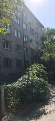 Продам комнату в общежитии Левый берег/ пр Слобожанский /Кал