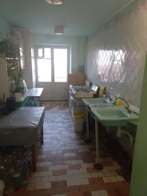 Продам кімнату по вул.Зимових походів 24
