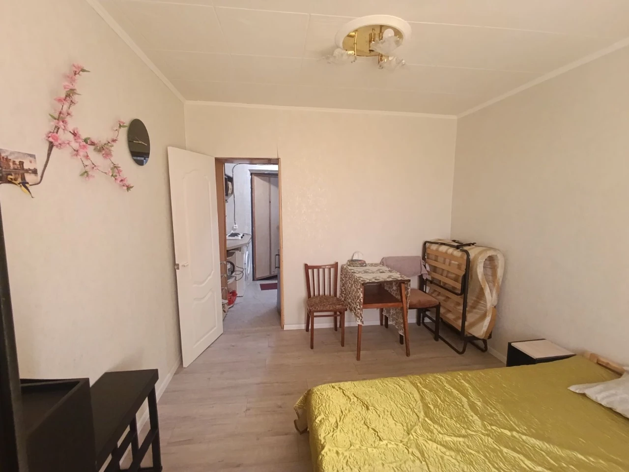 For sale: Room in a dormitory on Bogdan Khmelnytsky Street 167, "Pentagon"