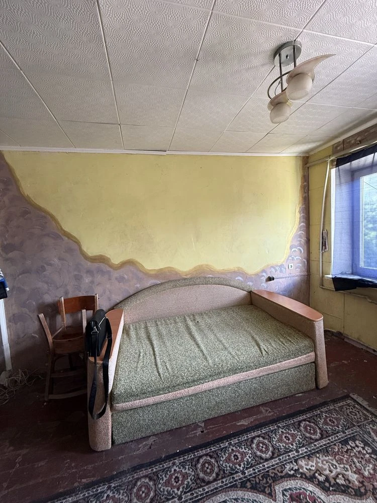Room in a Dorm with Documents