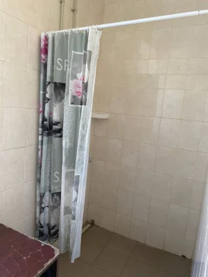 For sale: Room in a dormitory, South Market district