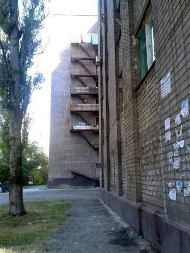 Room at Historical Street 37