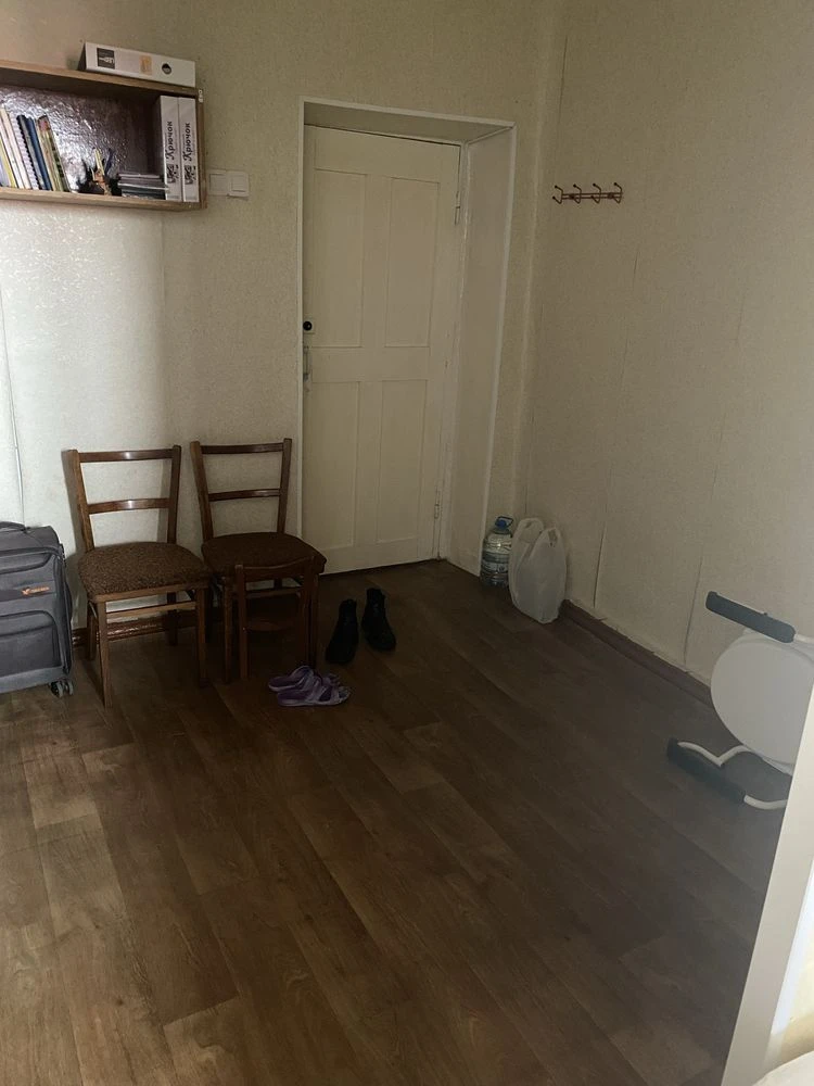 For Sale: Two adjacent rooms in a dormitory, Stepanova