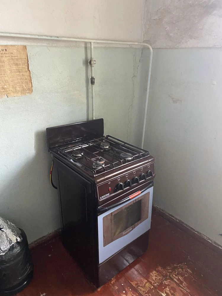 For Sale: Two adjacent rooms in a dormitory, Stepanova