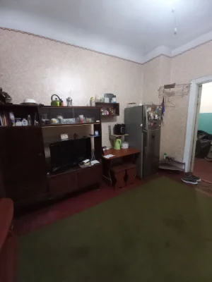 Sale of a two-room apartment in a Stalinist building