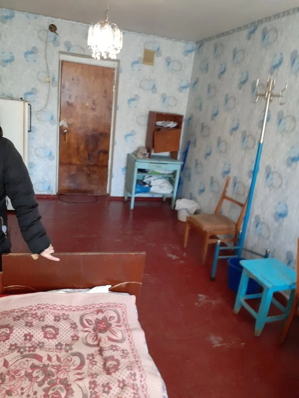 Privatized room in a dormitory near a covered market