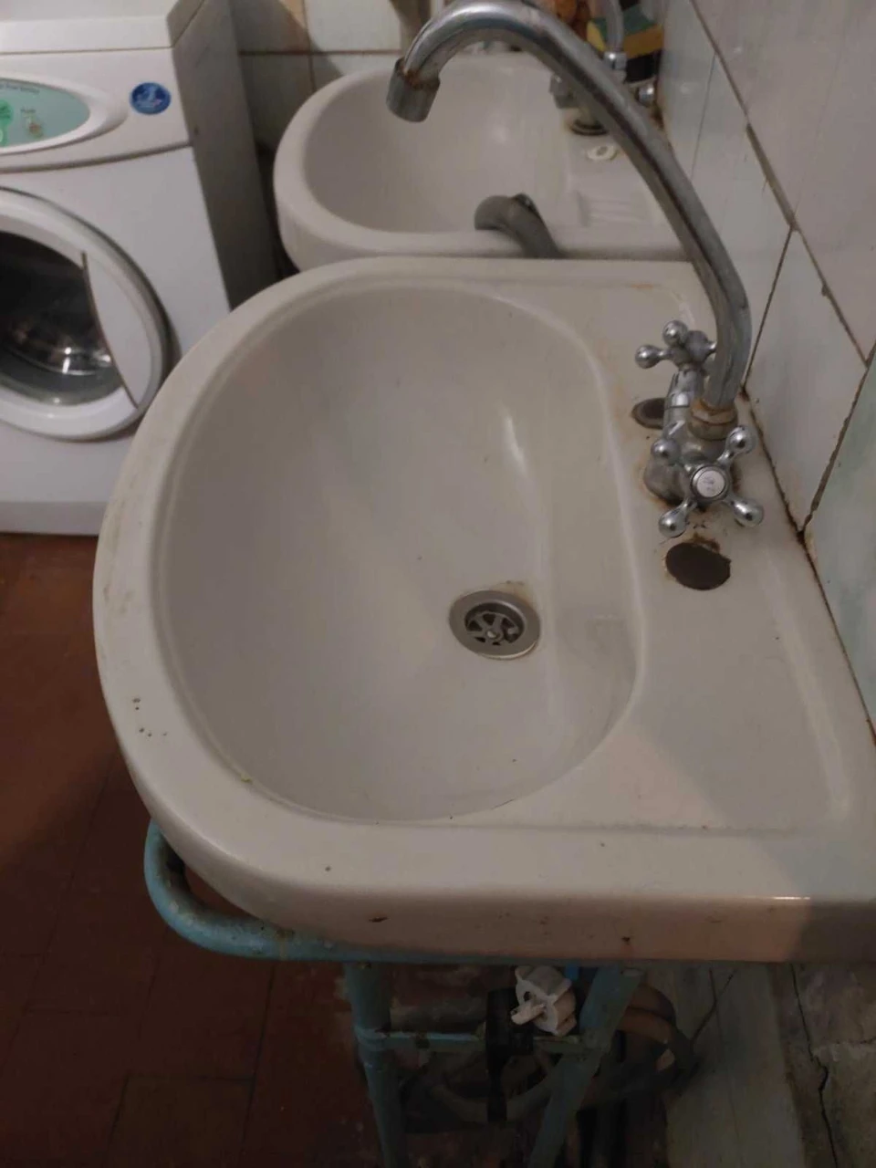 For sale room 17 sq.m in the area of the "Dispatcher" stop.