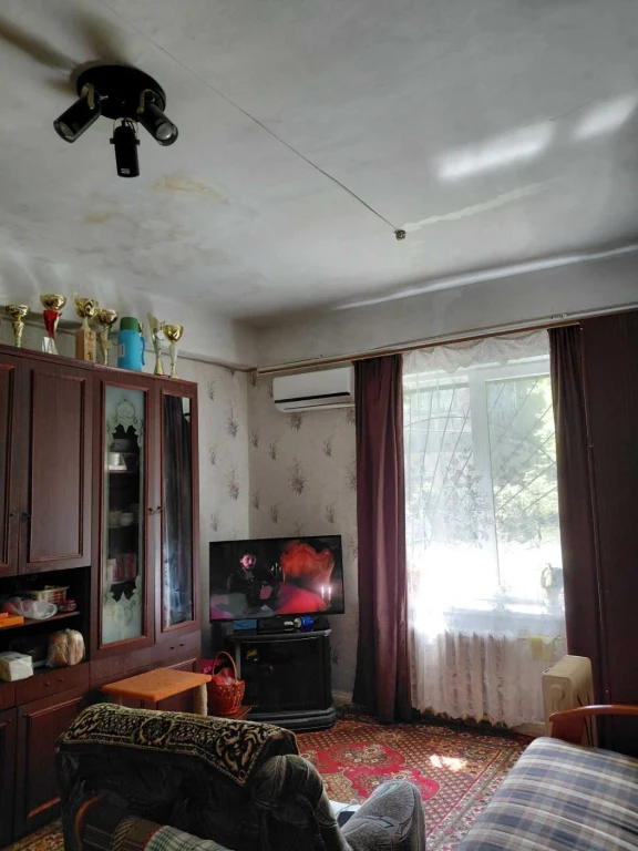 Продажа 2х ком. квартира в общежитии Кичкас