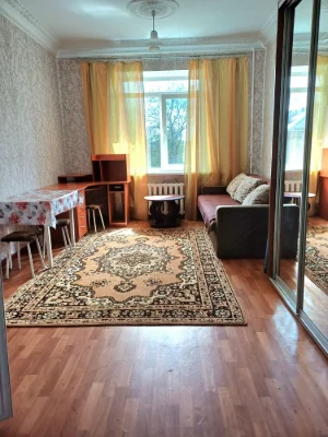 Room 17.9 m*2. Starolev 8. Available. Bargaining.