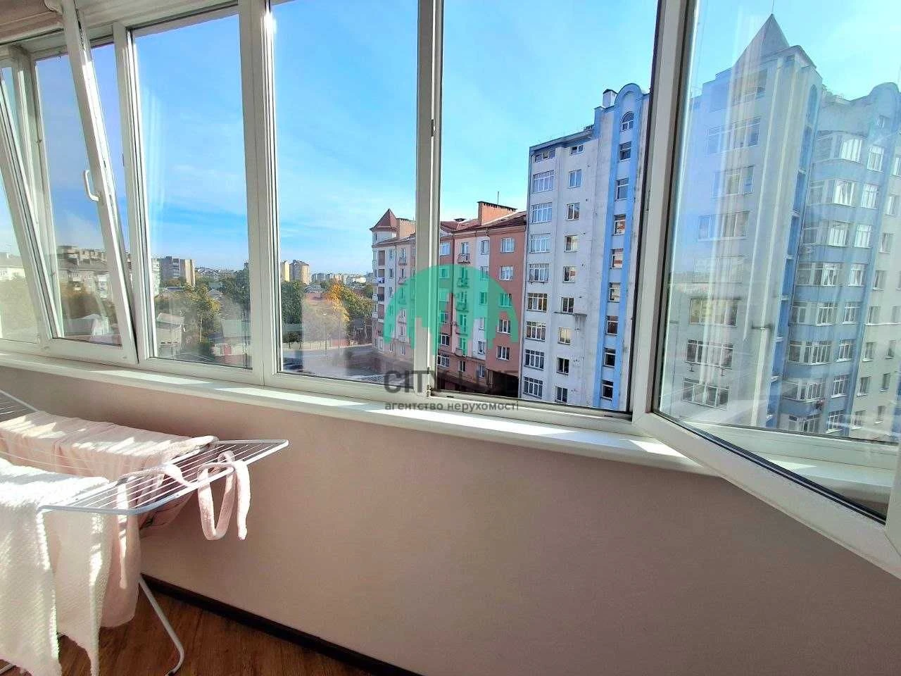 Оренда 3-кім квартири в спокійному районі (51)