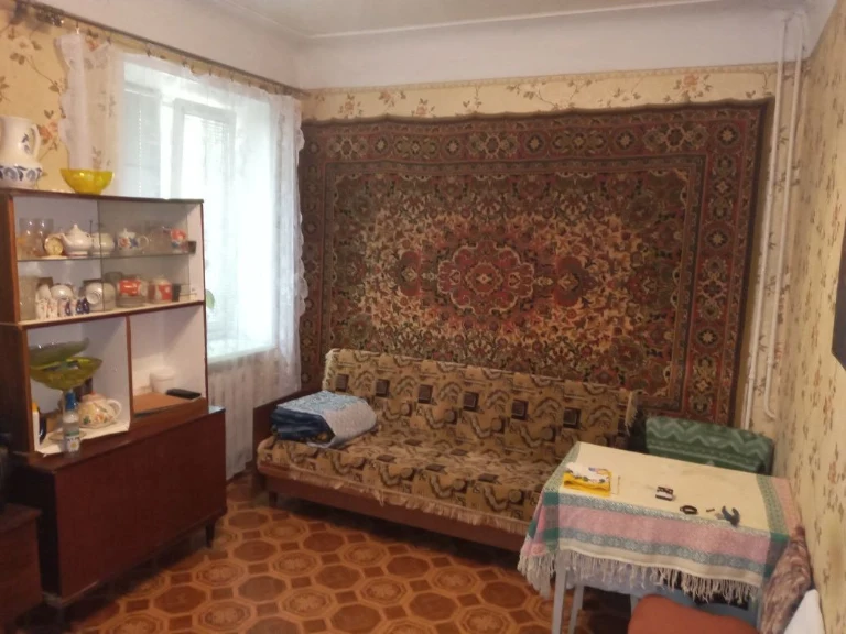 For Sale. Selling a room in a 3-room apartment